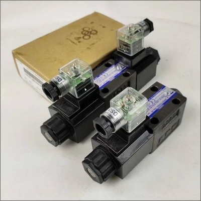 Subplate Solenoid YUKEN Direction Control Valve DSG-03-2B8-D24-N1-50