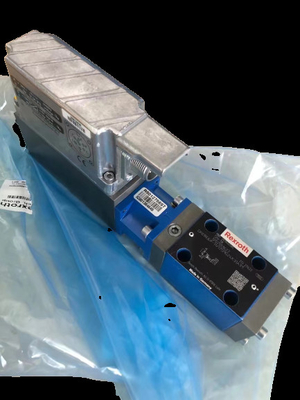 R901382318	4WRPEH6C4B12L-3X/M/24A1 In stock   Rexroth  hydraulic  solenoid  valve  hydraulic  oil pump