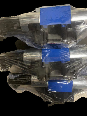 R900774752	4WEH16D7X/6EG24N9ETS2K4/B10 In stock   Rexroth  hydraulic  solenoid  valve  hydraulic  oil pump