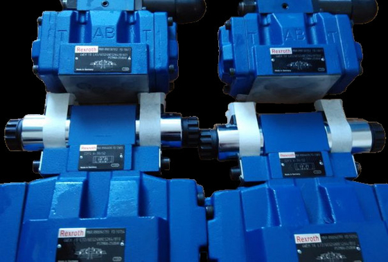 R901382319 4WRPEH6C4B40L-3X/M/24A1 Rexroth Proportional Solenoid Valve Hydraulic Plunger Gear Pump